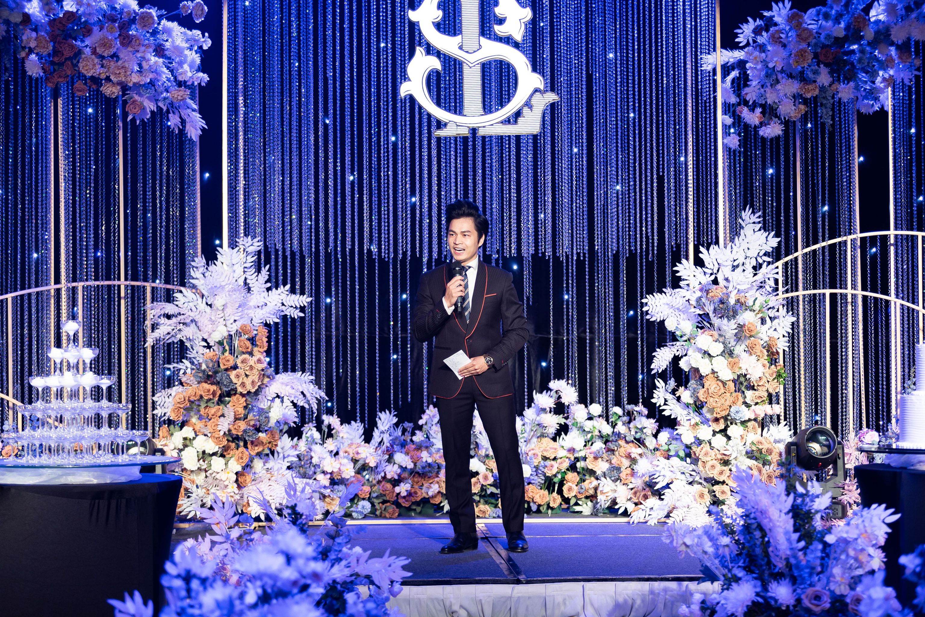 Khóa học "MC Tiệc cưới chuyên nghiệp"